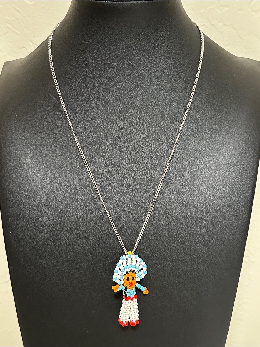 Vintage Native American Indian Chief Handmade Seed Bead Pendant Necklace